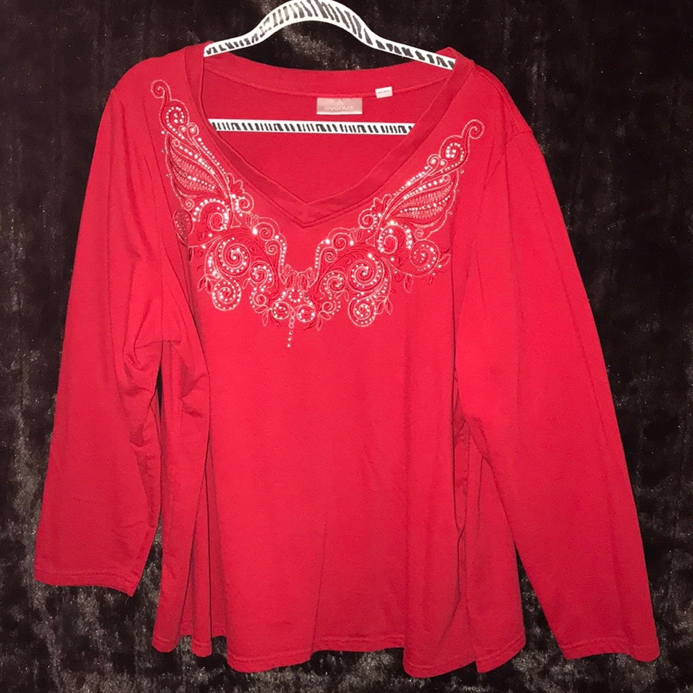 Long sleeve shirt. Size 22-24